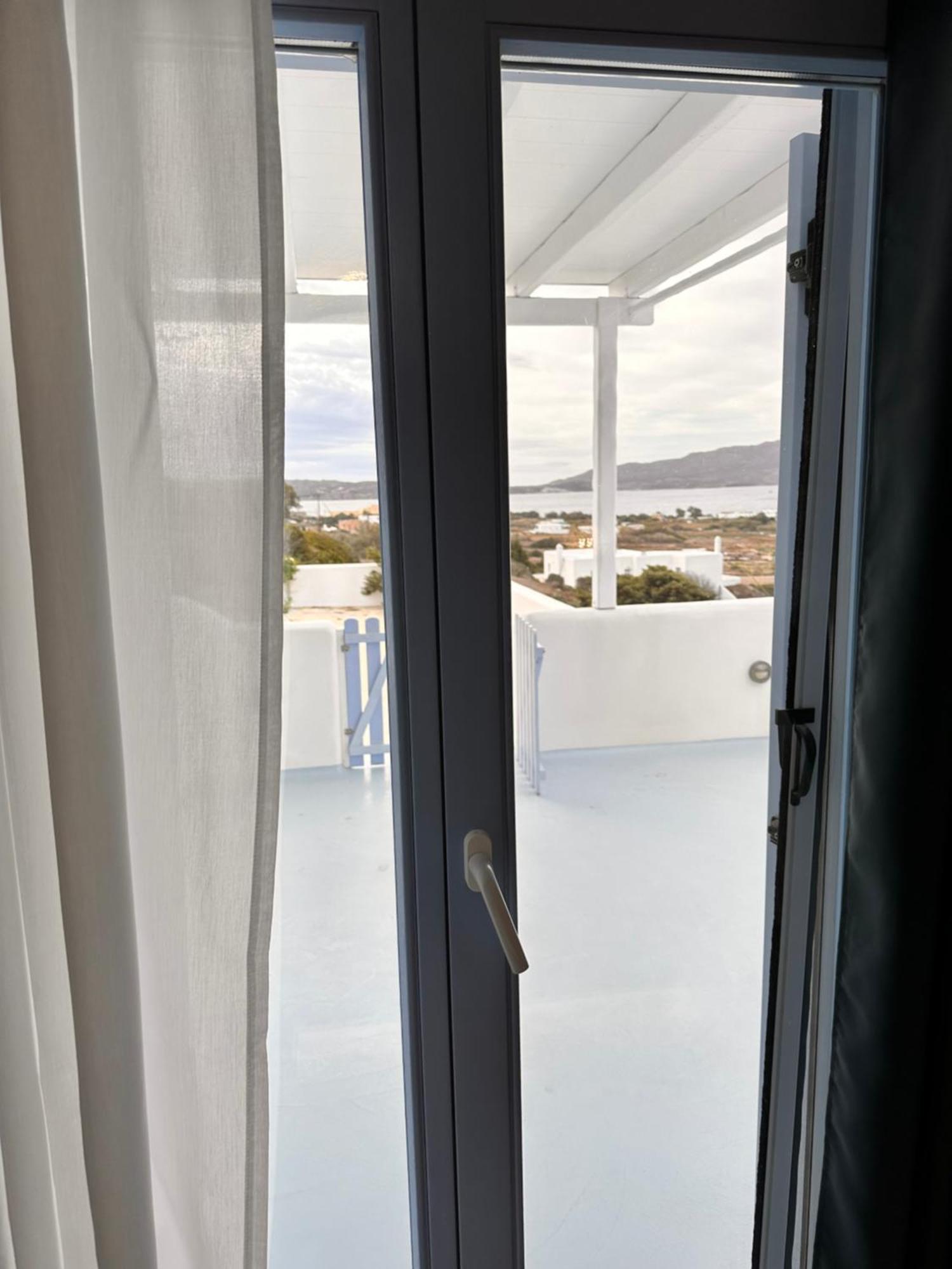 Blu Suites And Studios Adamantas  Exteriör bild