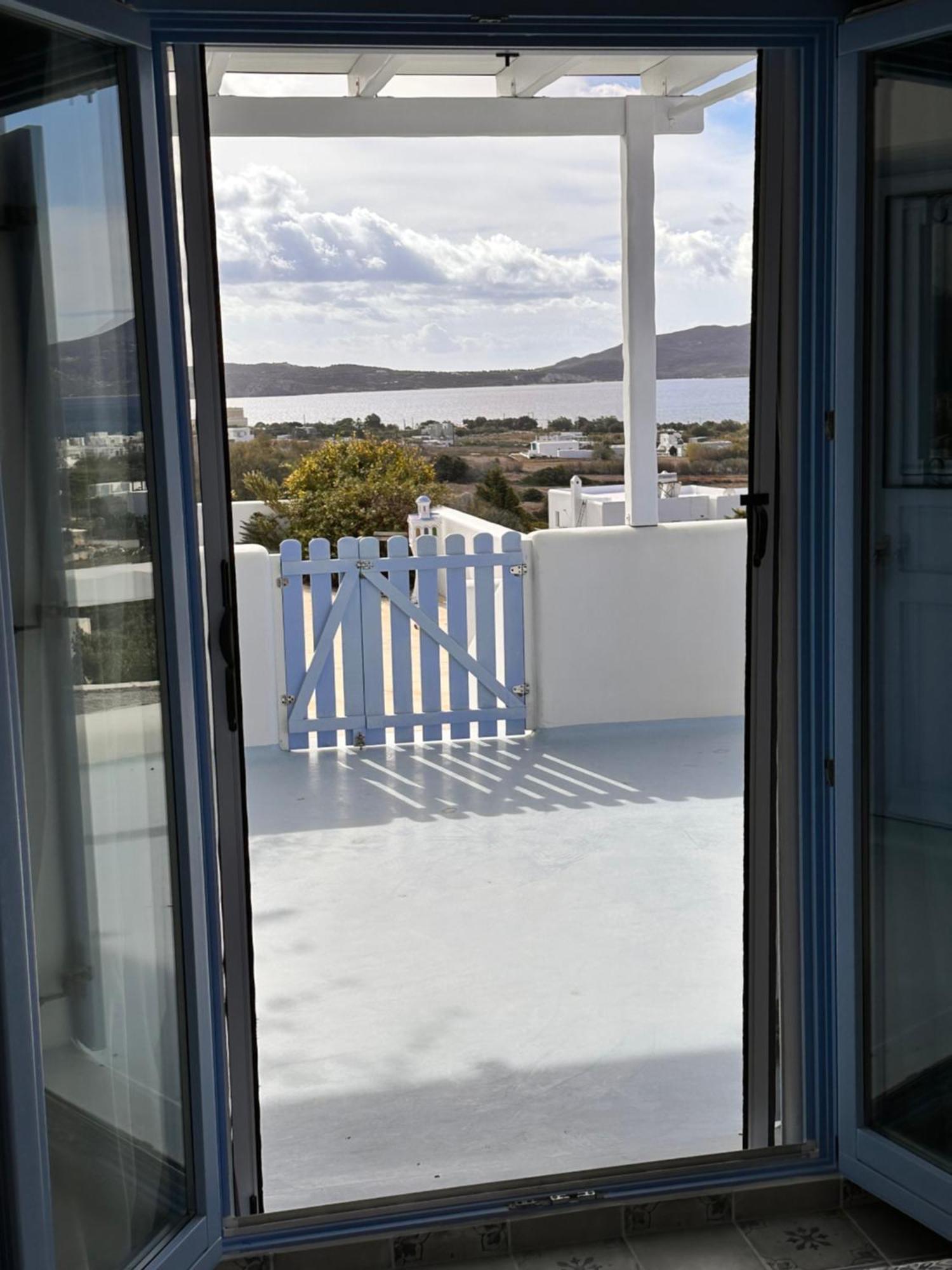 Blu Suites And Studios Adamantas  Exteriör bild