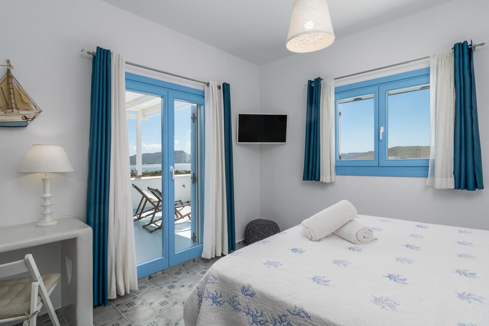 Blu Suites And Studios Adamantas  Exteriör bild